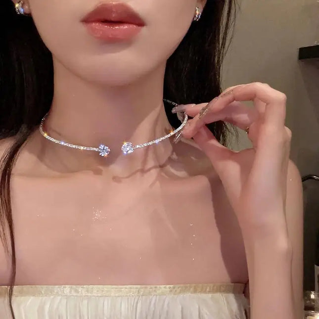 Korean Fashion Rhinestone Heart Collar Choker Necklace for Women Simple Open Collar Necklace Torques Jewelry Accessories