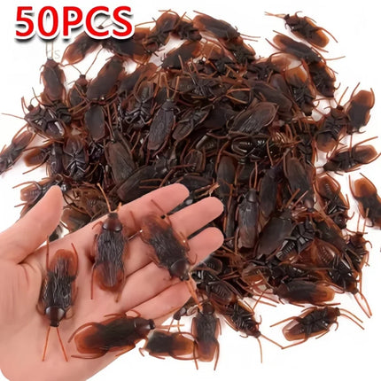 50Pcs Halloween Gadget Plastic Cockroaches Joke Decoration Props Rubber Toy Gags Plastic Bugs Cockroach Practical Jokes Toys