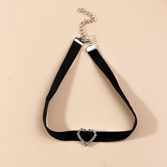 BDSM Sexy Lingerie Leather Collar Harness Woman Erotic Leather Neck Harness Fetish Wear Women Neck Accessory