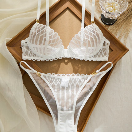 French Style Sexy Embroidered Transparent Underwear Set V-Neck Design Anti-Sagging Breathable Bra And Panties Ensemble