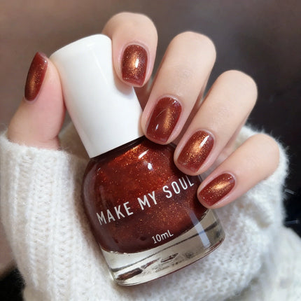 S166 Rust Berry 10ml No-Bake Cat Eye Nail Polish. Crystal Berry color series base with berry red fragments. Quick-drying