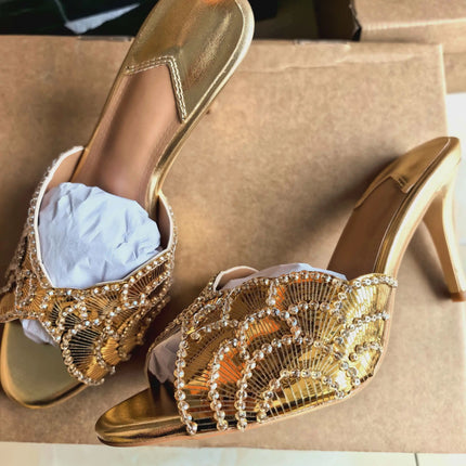 2026 French Sequin High-heeled Fashion Runway Show Single Strap, European and American Women's Sexy One-piece Buckle Sandals