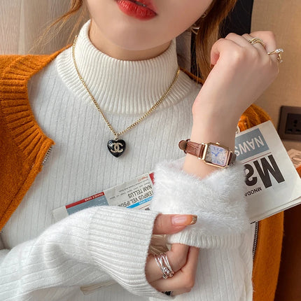 Women's Turtleneck Sweater Winter 2025 Retro with Velvet Lining Thickened Inner Wear Thermal Knitting Bottoming Shirt Pullovers