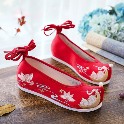 Chasing Moon Hot Sale Of The Season New Style Ming Dynasty Hanfu Shoes National Style Upturned Head Cotton Shoes Ancient Wedding