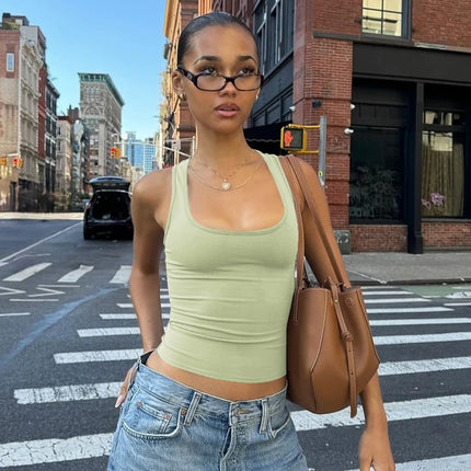 Hugcitar 2025 Summer Solid Straps Sexy Slim Crop Tank Top Women Casual Y2K Clothes Streetwear Party Sport Festival Wholesale