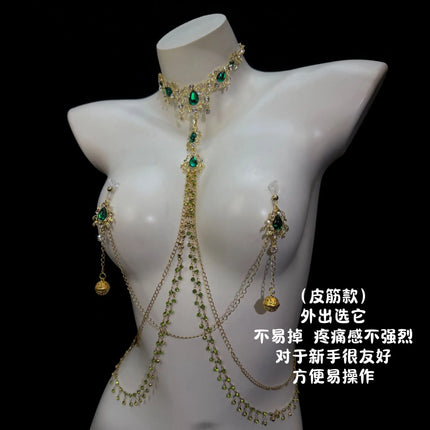 Emerald-Green Rhinestone Nipple Clamp Chain Body Chain Collar in One Piece with Palace Bell Pendant BDSM Couple Teasing Sex Toy