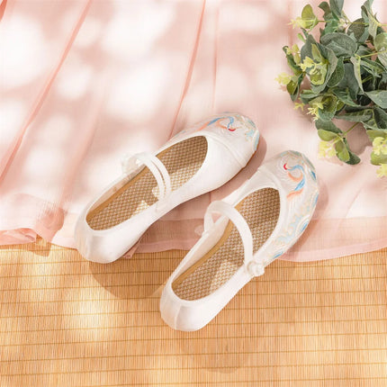 Fashion Embroidery Chinese Style Low-heel Women Shoes Elegant Casual Zapatos Vintage Woman Cloth Single Shoes Ethnic Style