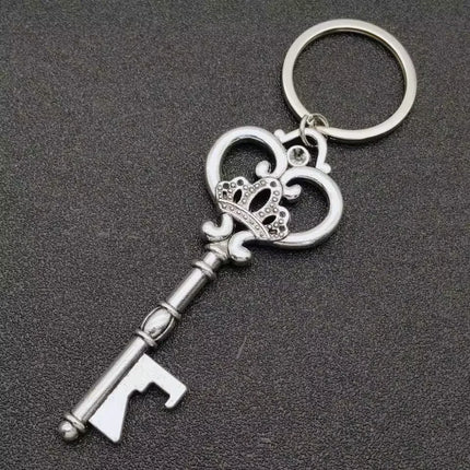 Retro Large Crown Love Key Pendant Creative Bottle Opener Antique Silver Metal Pendant Charm Keychain