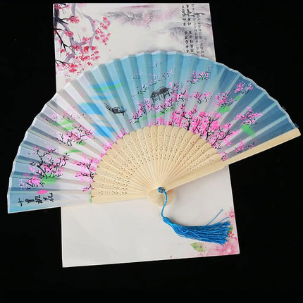 1 pcs Exiquisite Cat Patterns Summer Gift Cartoon Bamboo Wooden Folding Fan Fan Crafts Silk Fan Home Decoration