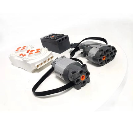 APP Programmable Building Blocks Kit with Servo Motor & 8-Speed Remote Control, Compatible  PF MOC System