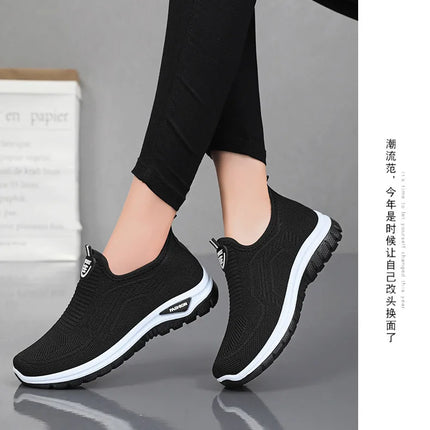 Men Casual Shoes Breathable Sneakers Mens Lightweight Walking Running Shoes Slip on Loafers for Couple Zapatillas Hombre Size 44