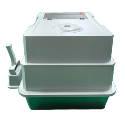 Stainless steel litter box with lid, extra-large enclosed kitty litter pan, equipped with steps and a litter scoop,
