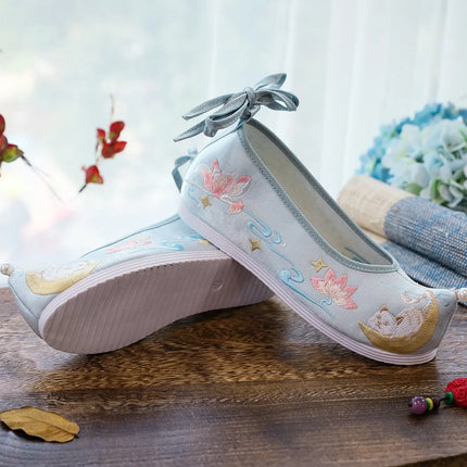 Chasing Moon Hot Sale Of The Season New Style Ming Dynasty Hanfu Shoes National Style Upturned Head Cotton Shoes Ancient Wedding
