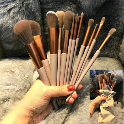 Soft Fluffy Makeup Brushes Set for Cosmetics Foundation Blush Powder Eyeshadow Kabuki Blending Makeup Brush Beauty Tool