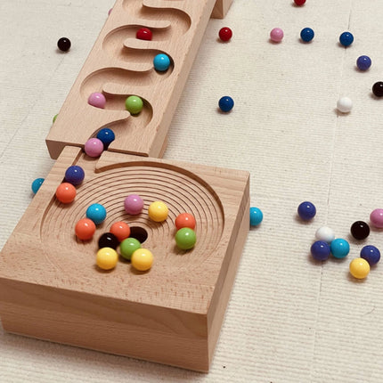 Marble Run with Wooden Blocks Stem Wooden Marble Run Set Learning Eco-Friendly for Preschoolers, Child-Centered School, Playroom