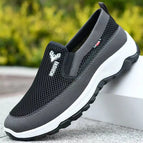 Black B / 44
