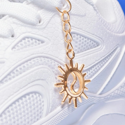 Women increase 6CM platform high heels Four seasons outdoor pure white sneakers Fashion exquisite accessories casual shoes women