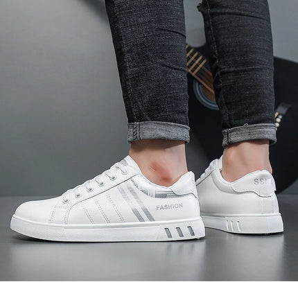 Spring and Autumn Men's Shoes New Style Low-Top Lightweight Large Size Trendy Shoes Student Fashion Versatile Thick-Soled Sports Shoes Casual Sneakers