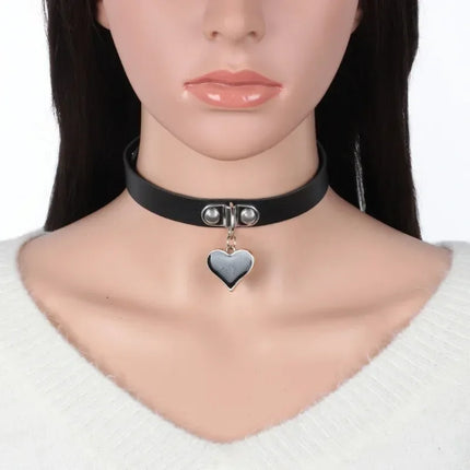 Woman Black Punk Choker Collar Necklace Sexy PU Leather Heart Lock Key Spike Chocker Gothic Cosplay Accessories Party Jewelry