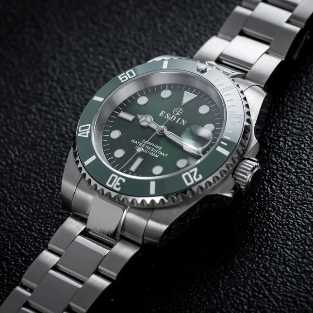 Sapphire Glass Men`s Watch Japan Quartz Movement Ceramics Bezel Stainless Steel Case 50M Waterproof Men Swimming Clock