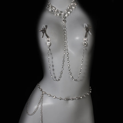 Shiny Rhinestones Tassel Sexy Chest Chain Nipple Clip  for Women Fashion Metal Bra Cross Bikini Within Hollow Body Chain Jewelry