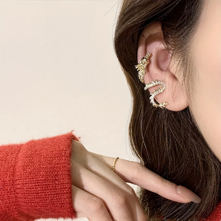 1Pcs Exquisite Dragon Shaped Ear Clip Light Luxury and High-end Earrings for Women Perfect for Daily Wear and Party Gifts