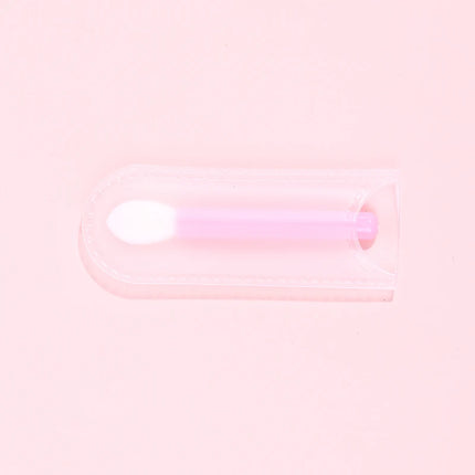 1PCS Small Makeup Brushes Lipstick Applicator Brushes With Anti-lost Cover For Lip Care Makeup Use Silicone Lip Brush