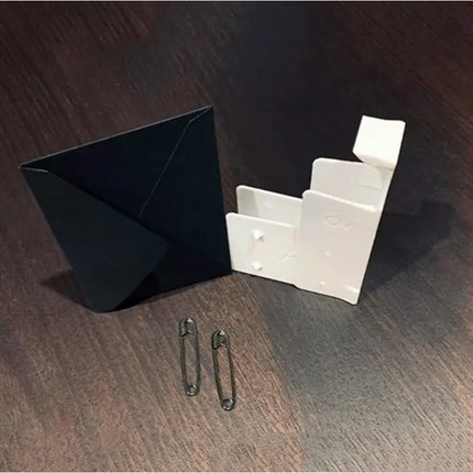 Pocket King By Darryl Vanamburg Card Index Gimmicks Invisible Any Named Card Extraction Magic Trick Magicians Poker Deck Magia