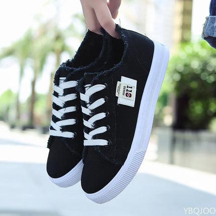 Ladies versatile canvas shoes New Casual comfort Shoes Student White Sports Flat fashion Light Women's Sneakers Zapatos Mujer