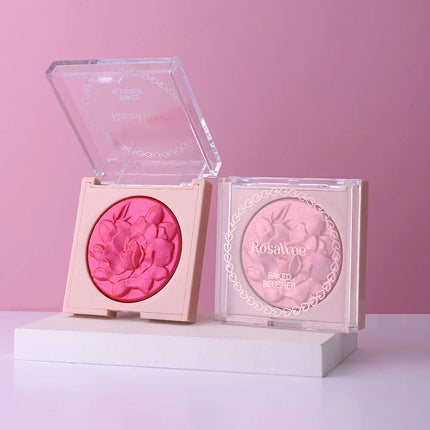 6-color face highlighting and contouring palette in a waterproof and sweatproof formula for music festivals and parties