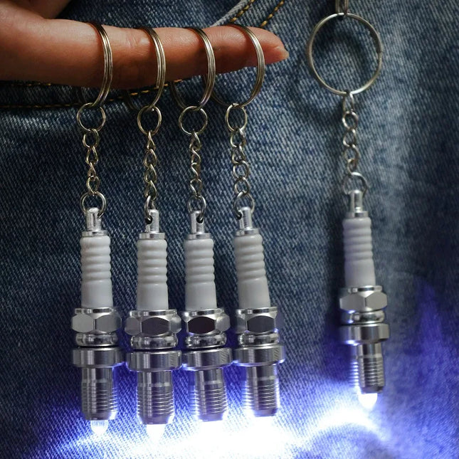 Casual Fashion Sparkplug LED Key Ring for Men Spark Plug Pendant Key Chain Keychain Car Parts Keyring Marvel Drive Key Chains