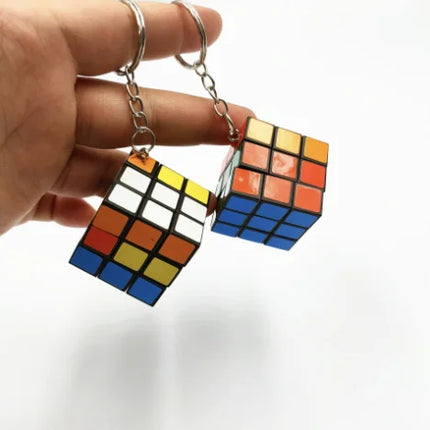 Creative Mini Magic Cube 3x3cm Keychain Funny Hyperbole Puzzle Magic Cube Charms Pendant Key Ring Fashion Jewelry Gift