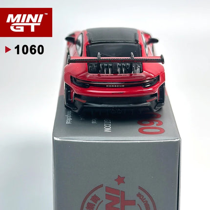 MINIGT 1:64 Porsche 911 (992) GT3 RS Weissach Package Guards Red Alloy Car Model 1060