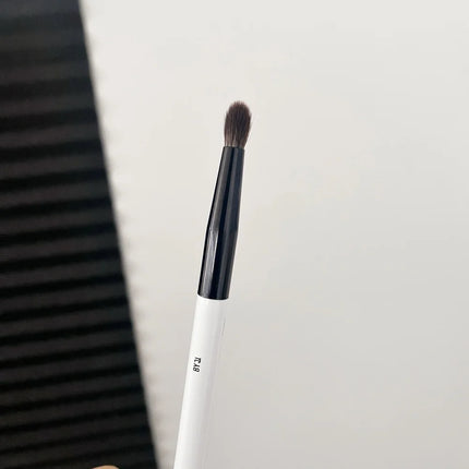 F4 Dual-Ended Foundation Face Brush Double-ended Powder Blush Contour and Eyeshadow Concealer Makeup Brushes
