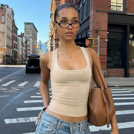 Hugcitar 2025 Summer Solid Straps Sexy Slim Crop Tank Top Women Casual Y2K Clothes Streetwear Party Sport Festival Wholesale