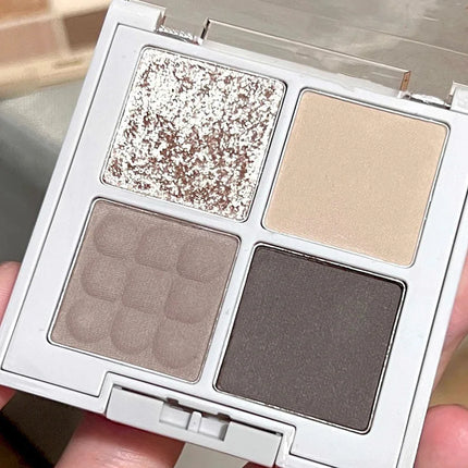 4-Color Glitter Blue Eyeshadow Palette Matte Pearl Shimmer Acrylic Smoky Grey Eye Shadow Palette Long Lasting Makeup Cosmetic