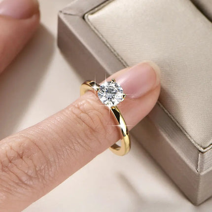 IOGOU Solitaire 1.0CT 6.5MM D Moissanite Diamond Rings 14K Gold Filled Classic Wedding Engagement Promise Ring for Women Jewelry