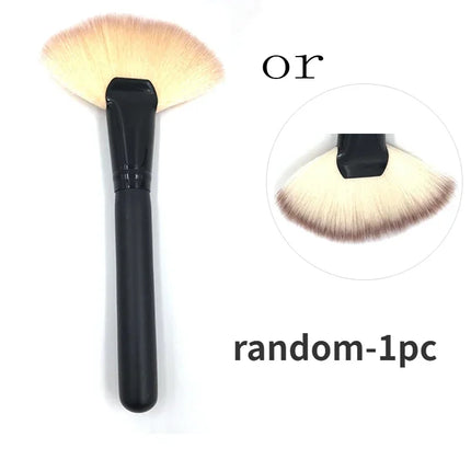 1PCS Soft Makeup Large Fan Brush Foundation Blush Blusher Powder Highlighter Brush Powder brushes Cosmetic Brushes Maquiagem