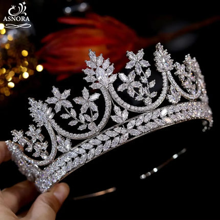 ASNORA Shiny High-Quality Hair Jewelry CZ Crowns, Bride Tiara Princess Birthday Wedding Accessories， Rose Gold Headdress