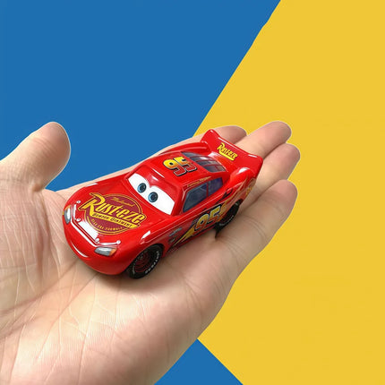 Pixar Cars Diecast Toys / Voitures Pixar Cars Métal