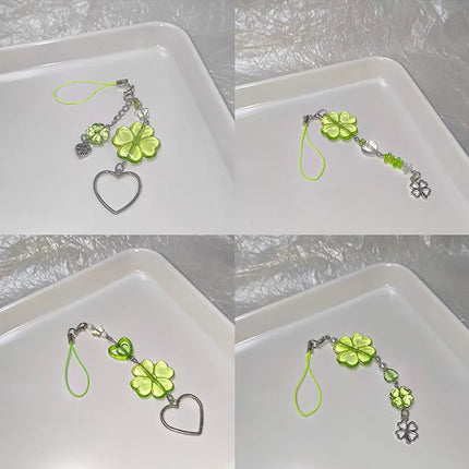 Y2K Lucky Four Leaves Clover Heart Key Ring Green Leaf Star Key Chain Cases for Phone Camera Korean Cute Beaded Couple Keychain