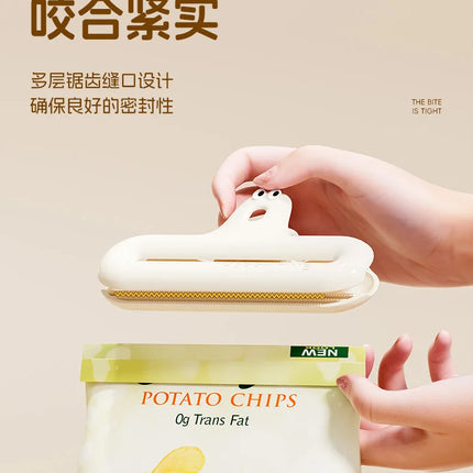Caterpillar sealing clip moisture-proof snack clip kitchen sealing fixing clip multifunctional household clip fresh-keeping seal