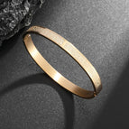 AL21557-Gold