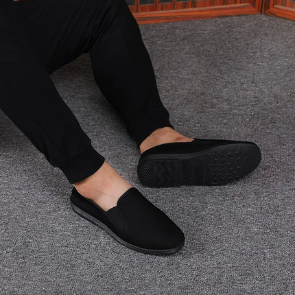 Hot Sale Of The Season Pure Color Black Low-Top round Toe Beijing Style Cotton Canvas Slip-On Shoes Breathable Flat Heel Inje...