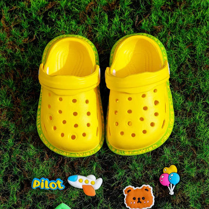 Summer Kids ShoesSandals Hole Children's Shoes Slippers Soft Anti-Skid Cartoon Design Hole Baby Shoes Sandy Beach For Boys Girls