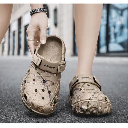 Flat Sandals Men Shoes 2024 Slippers Men Garden Platform Sandals Man Summer Sandals Male Sneakers Outdoor Flip Flops Home Clogs