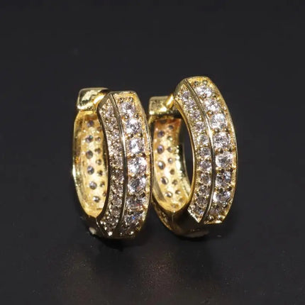 Hip Hop Ice Out Sparkling Round Inlaid Zircon Hypoallergenic Earrings for Men Women Fashion Cool Punk Rock Party Jewelry