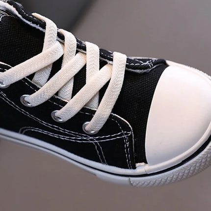 Chaussures en toile mi-montantes pour enfants Chaussures pour enfants décontractées confortables à semelle souple pour garçons et filles Chaussures de planche antidérapantes et respirantes