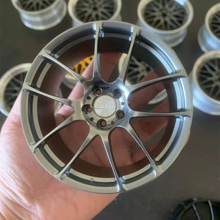 1/5 Car Model Metal Forged Assemble Refitting Wheel Hub  Creative Desktop Display  Personalized  Modification Toys Gift