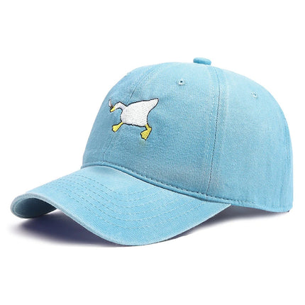 Embroidered baseball cap with goose pattern for men and women, casual and fashionable city style duckbill cap